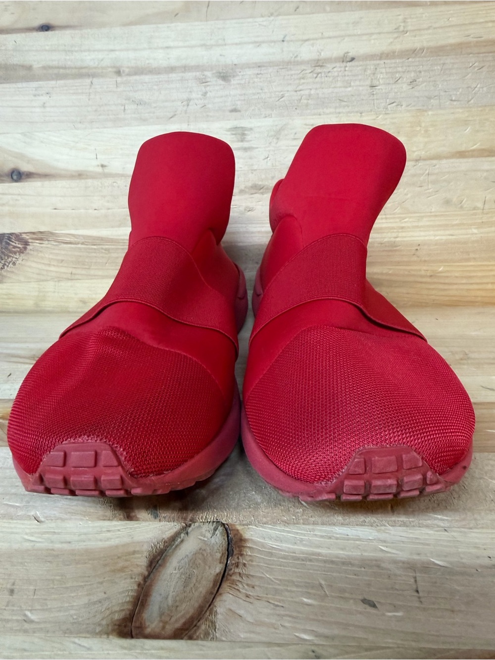 Steve Madden Hueber Slip-On Red Athletic Sneakers Women’s 8.5 - Picture 3 of 7